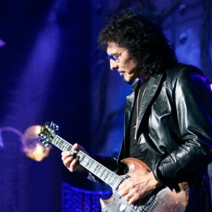 Тони Айомми (Tony Iommi) Тони Айомми (Tony Iommi)